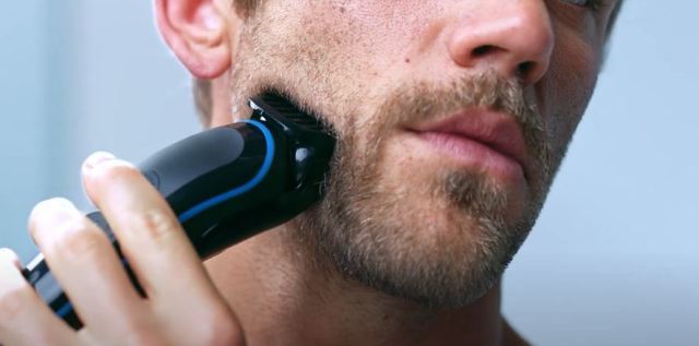 HOW TO BEST USE AN ELECTRIC SHAVER visual data 5